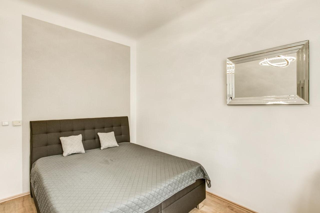 Cozy And Classy Apartment In The Old Town Praga Exterior foto